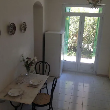 Avec Jardin Et Terrasse Daire Venaco (Corsica)